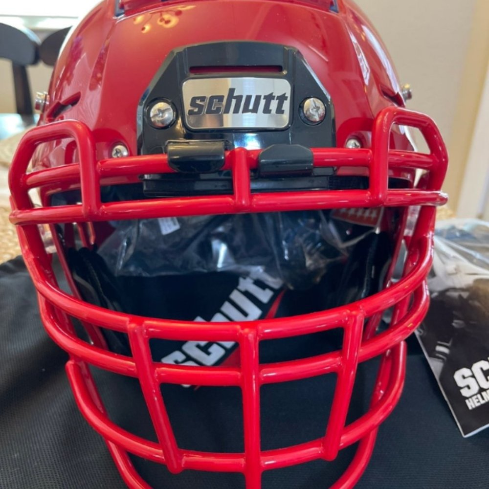 Schutt Football Helmet Size adult L Red